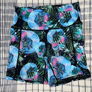 CVG size small Miami Skull print